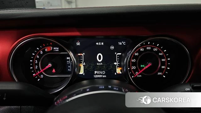 Jeep Wrangler (JL) id 3861244 из Кореи 18