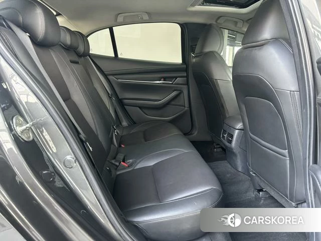 Mazda 3 id 4320886 из Китая 14