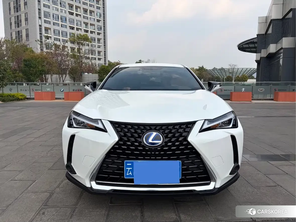 Lexus UX id 4653963 из Китая 16