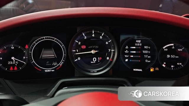 Porsche 911(992) id 4584808 из Кореи 31