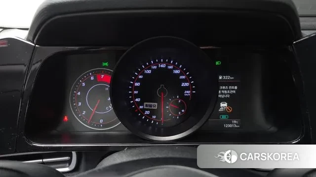 Hyundai Avante (CN7) id 3323888 из Кореи 18