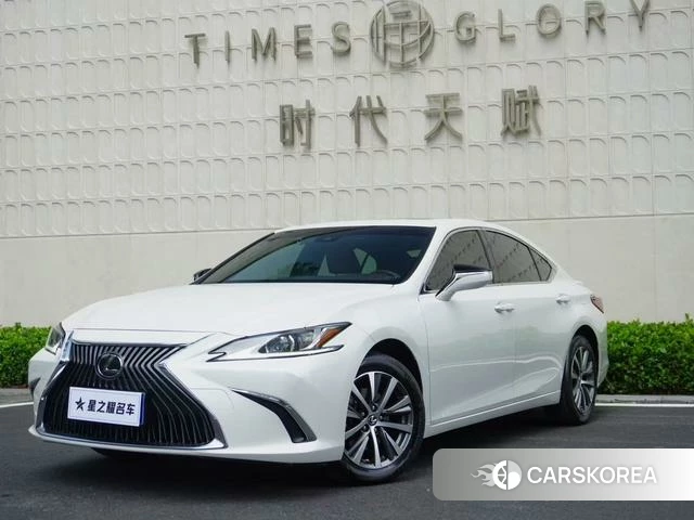 Lexus ES id 3888964 из Китая 21