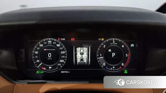 Land Rover Range Rover Velar id 3520621 из Кореи 18