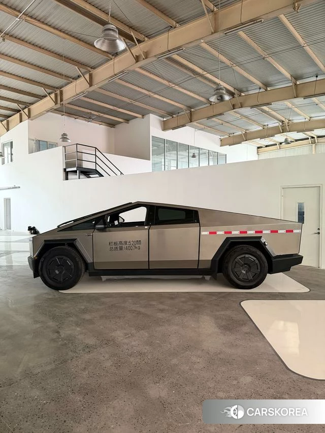 Tesla Cybercab id 4239504 из Китая 13