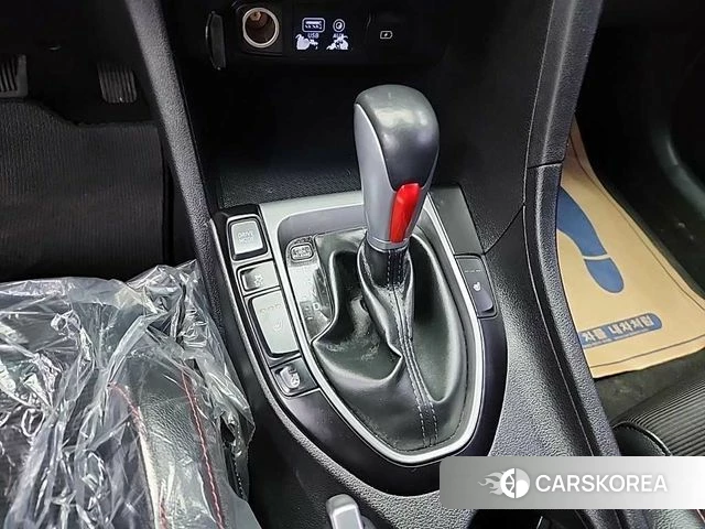 Hyundai Veloster (JS) id 3899677 из Кореи 16