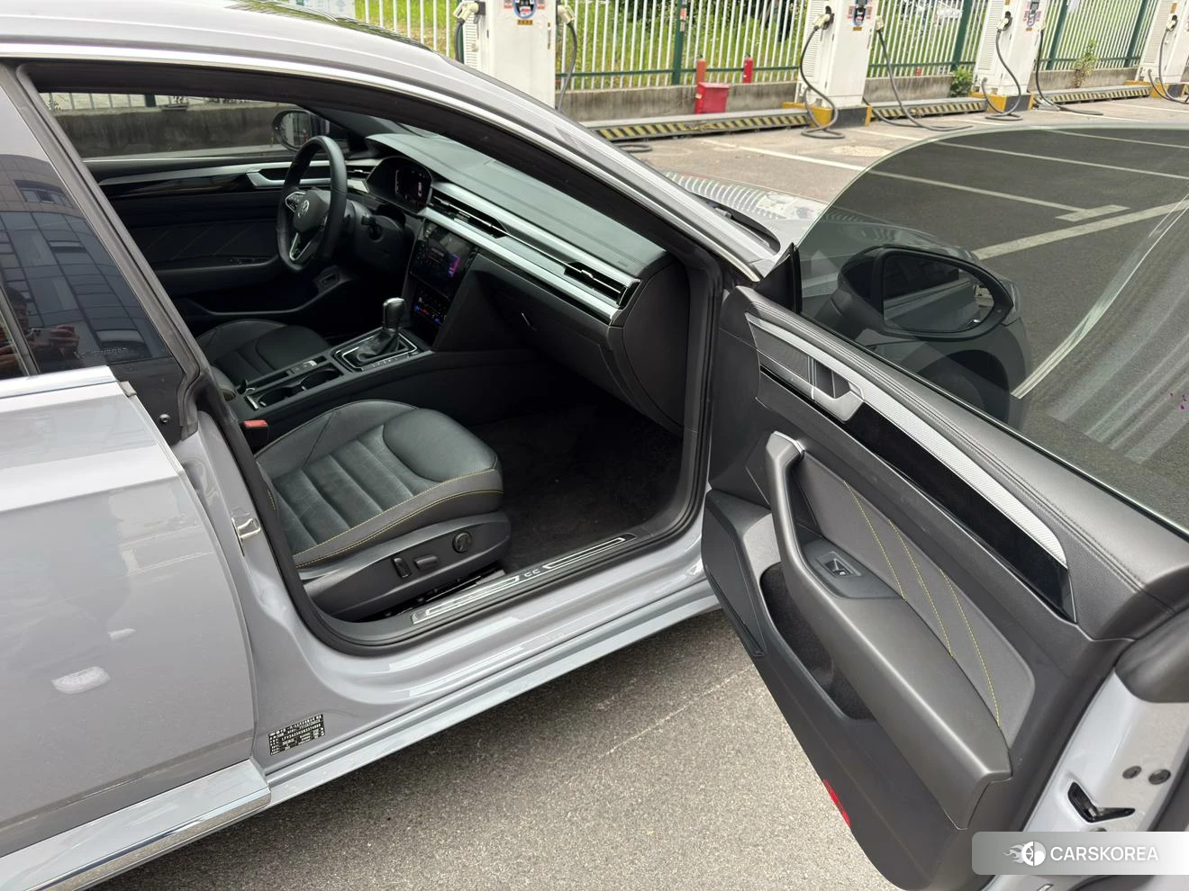 Volkswagen CC id 4452135 из Китая 14