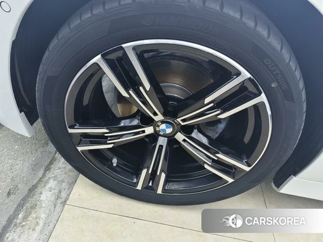 BMW 3 series id 4341727 из Китая 21