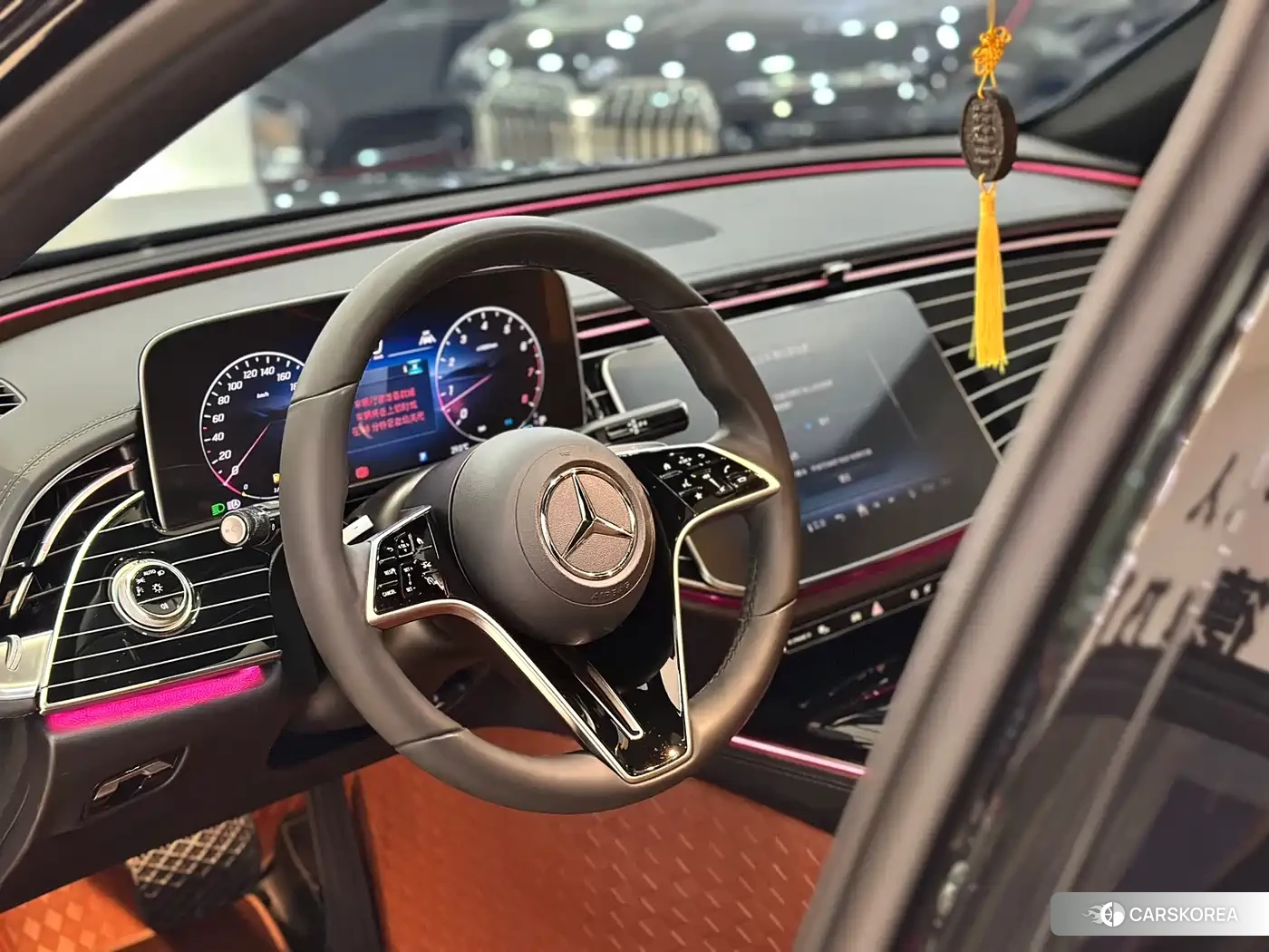 Mercedes-Benz E-Class id 4577655 из Китая 10