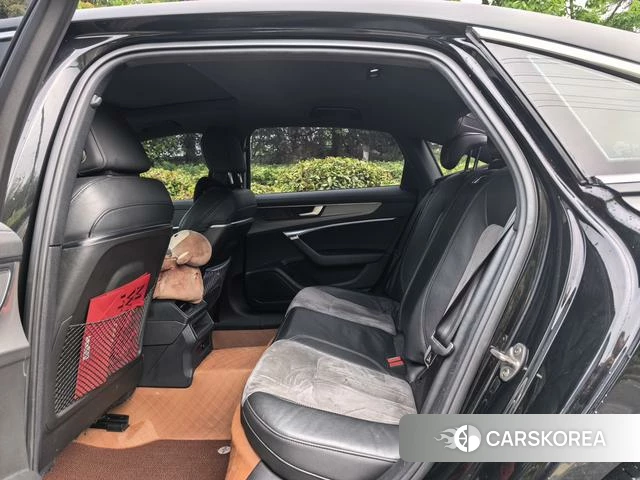 Audi A6L id 4241943 из Китая 8