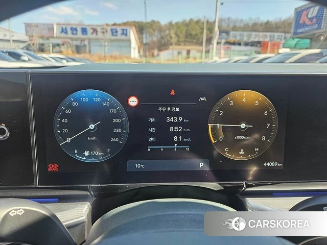 Hyundai Grandeur (GN7) id 3919692 из Кореи 18