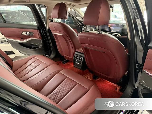 BMW 3 series id 4334769 из Китая 8