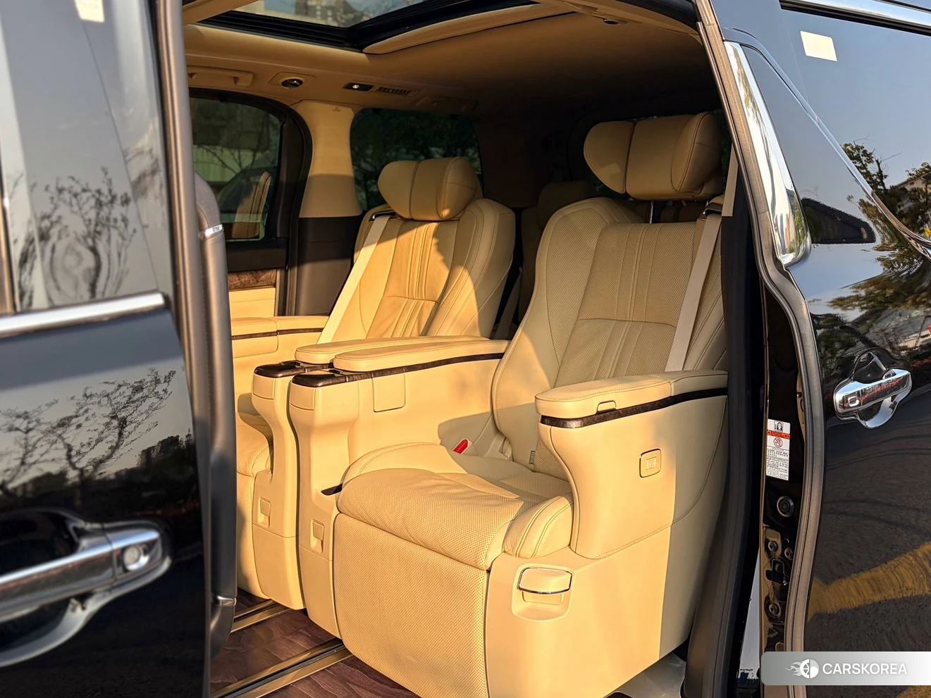 Toyota Wilfa id 4452457 из Китая 21