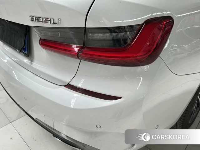 BMW 3 series id 4263968 из Китая 16