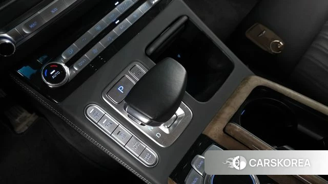 Genesis G90 id 3924810 из Кореи 18