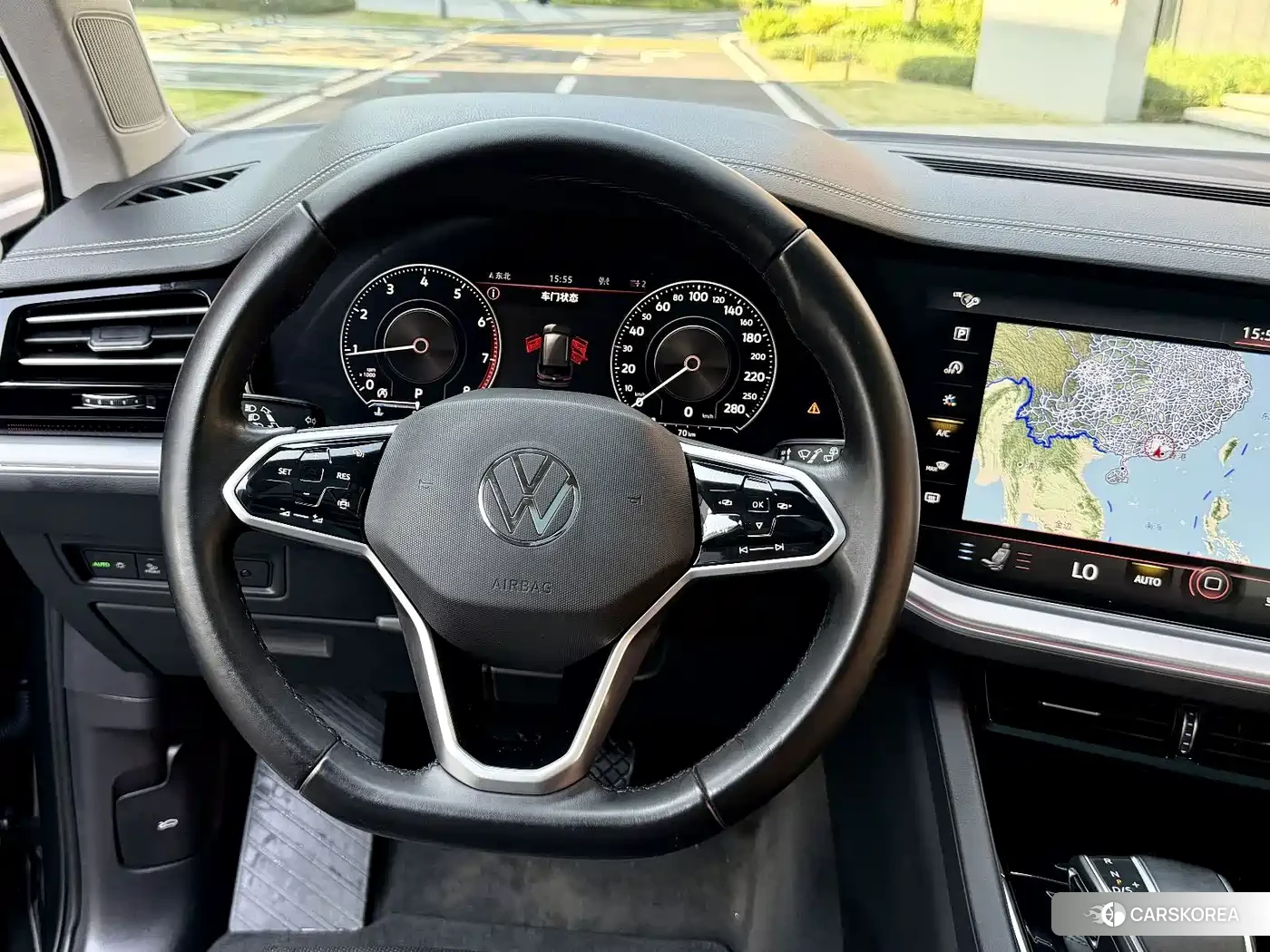 Volkswagen Touareg id 4644730 из Китая 15