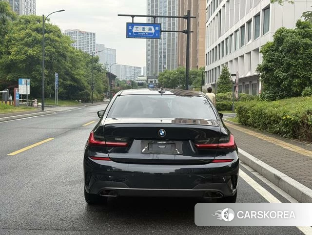BMW 3 series id 4358863 из Китая 8