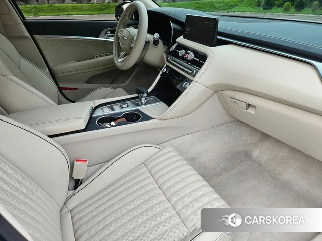 Genesis The New G70 id 4640281 из Кореи 18