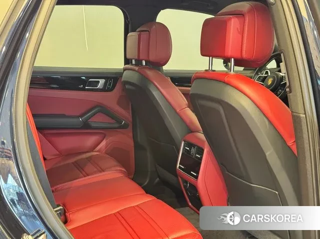 Porsche Cayenne (PO536) id 2986333 из Кореи 18