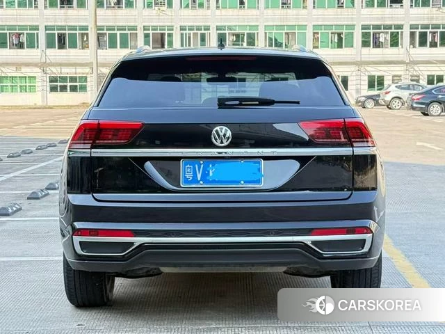 Volkswagen Tourang id 4380647 из Китая 10