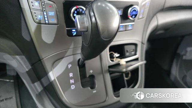 Hyundai The New Grand Starex id 4490833 из Кореи 28