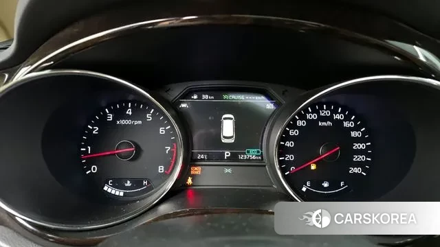 Kia The New Carnival id 2941450 из Кореи 18