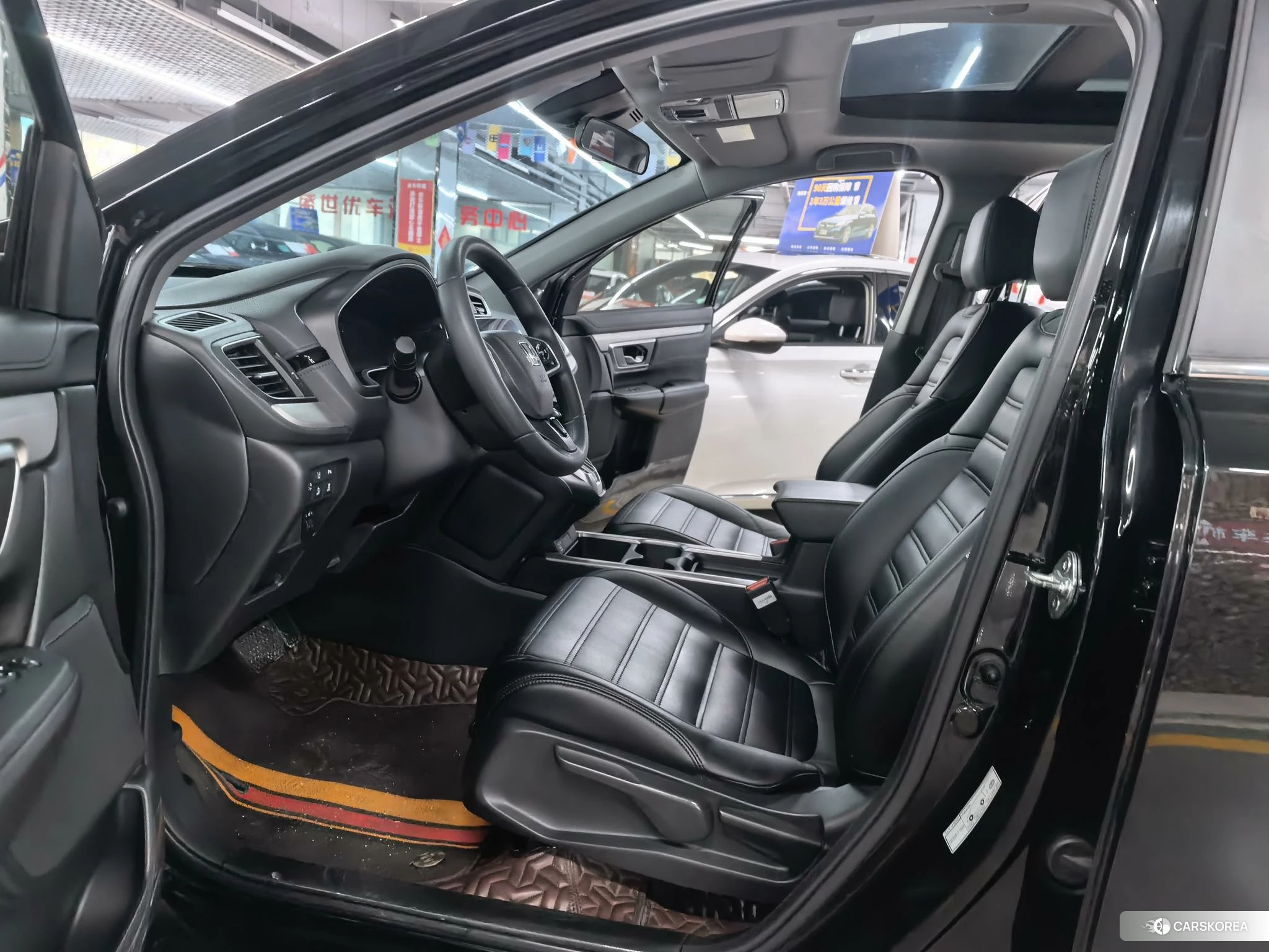 Honda CR-V id 4455690 из Китая 9