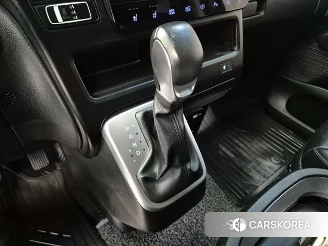 Hyundai Staria id 3290366 из Кореи 17