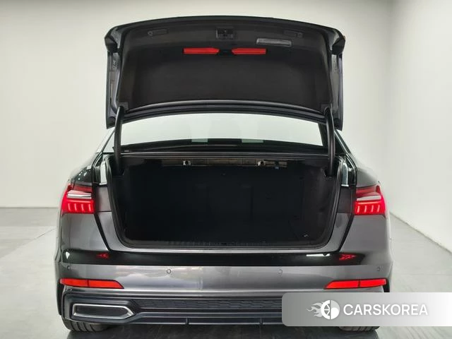 Audi A6L id 4212721 из Китая 18