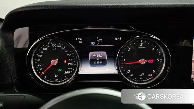 Mercedes-Benz E-Class W213 id 3484603 из Кореи 18