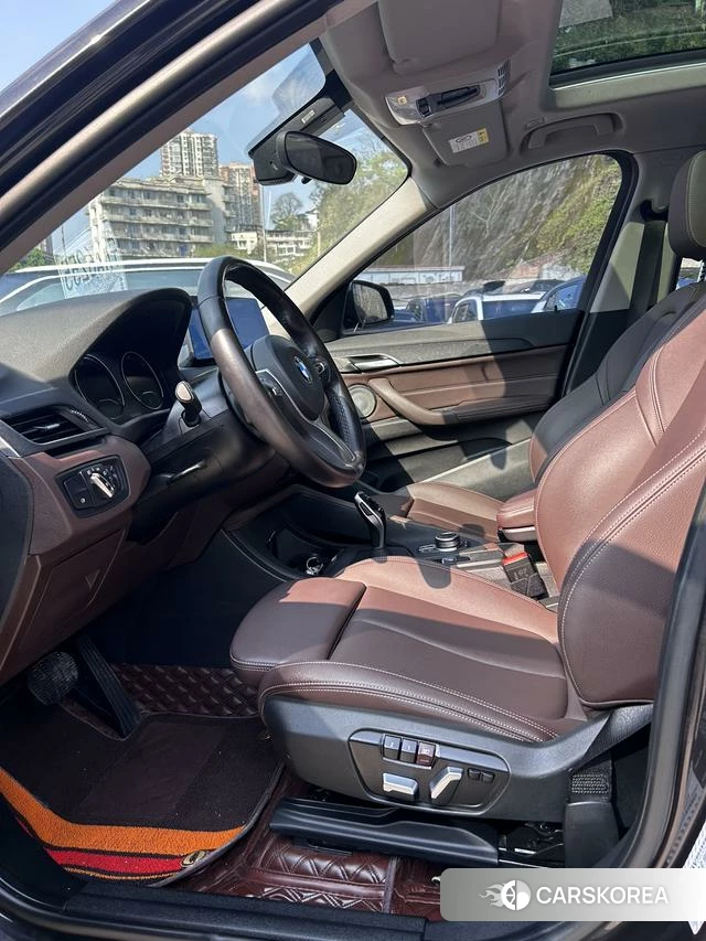 BMW X1 id 4258650 из Китая 12