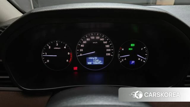 Hyundai The New Grand Starex id 3917470 из Кореи 18