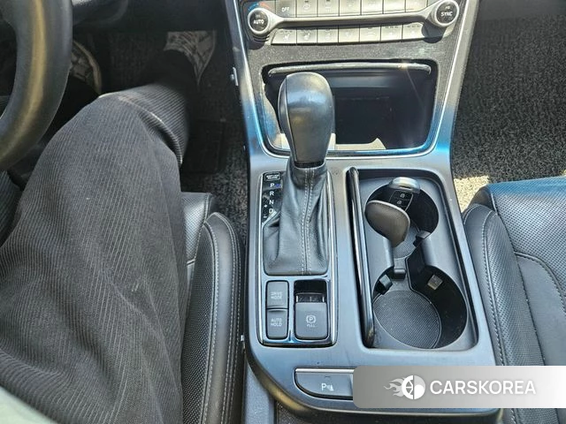 Hyundai Grandeur IG id 4286172 из Кореи 14