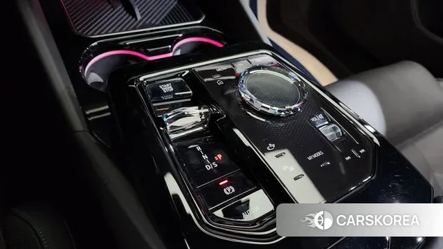 BMW 5 Series (G60) id 3751263 из Кореи 18