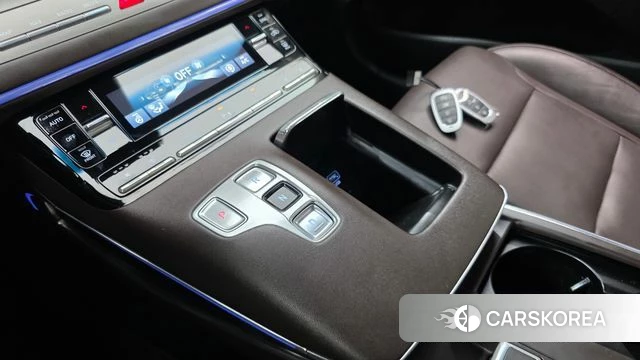 Hyundai The New Grandeur IG id 4693403 из Кореи 33