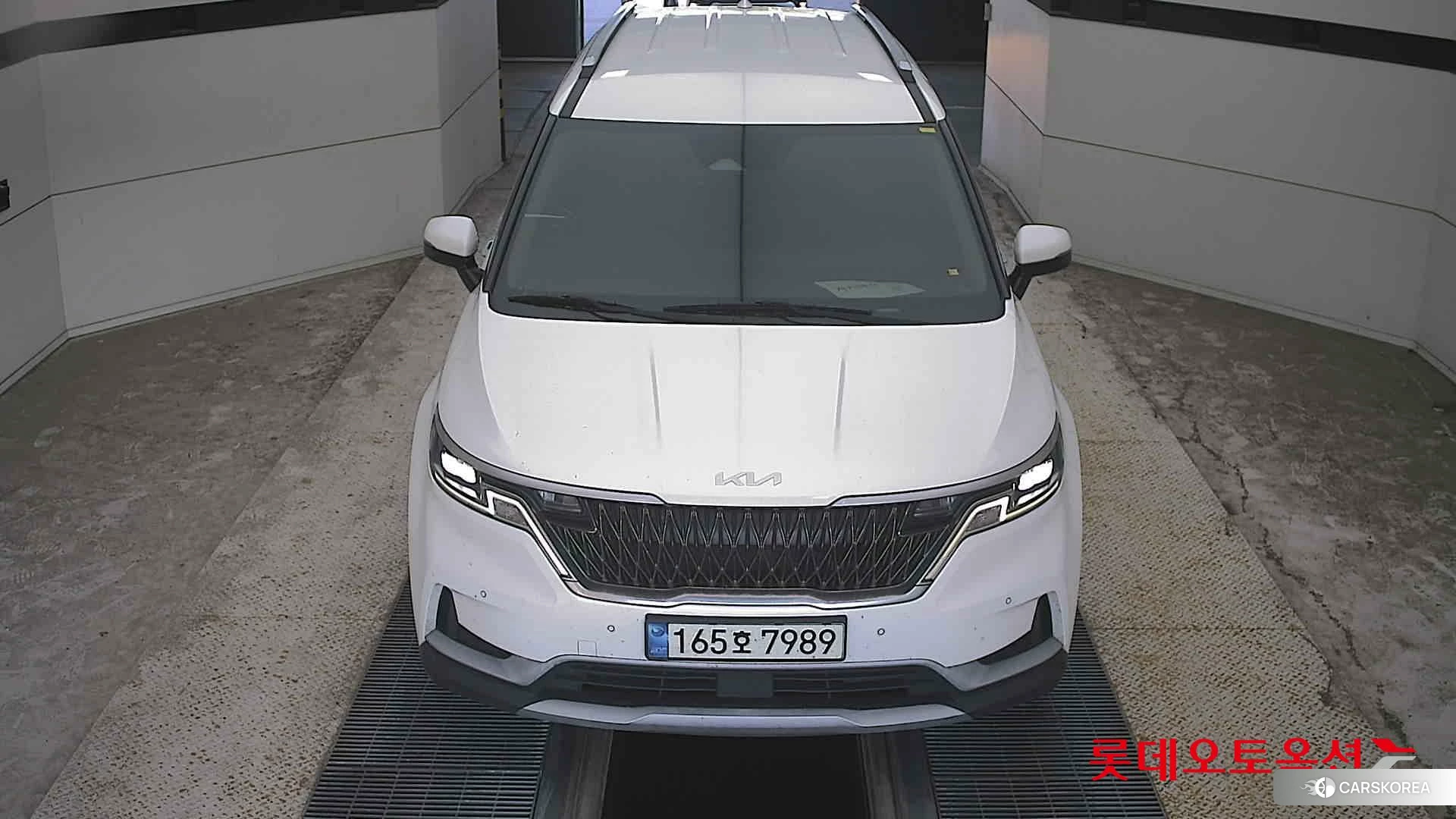 Kia Carnival id 4679348 из Кореи 35