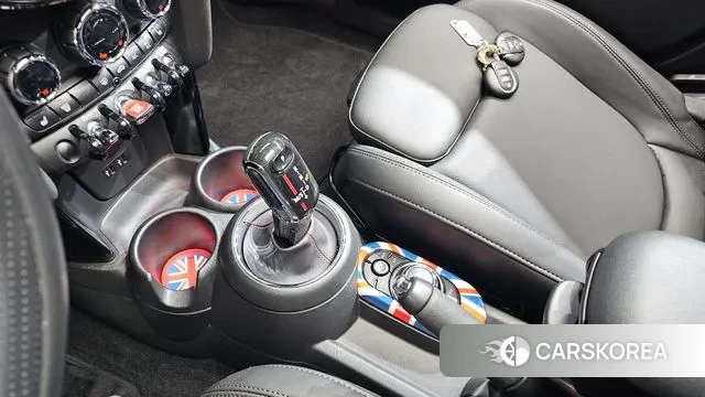 Mini Cooper S id 3464373 из Кореи 18