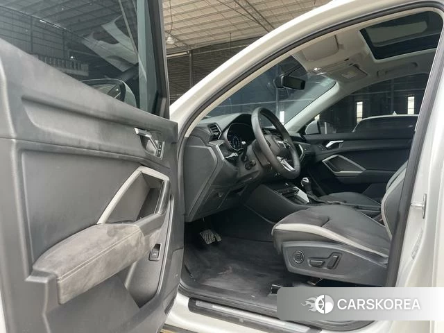 Audi Q3 id 4261823 из Китая 26