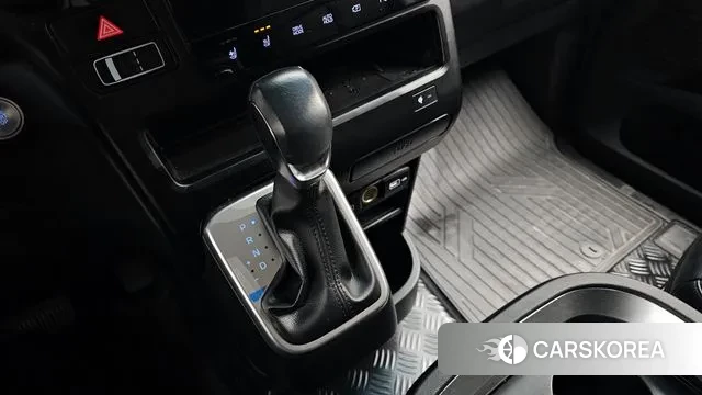 Hyundai Staria id 3611228 из Кореи 18