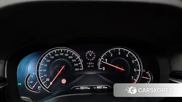 BMW 5 Series (G30) id 3489731 из Кореи 18