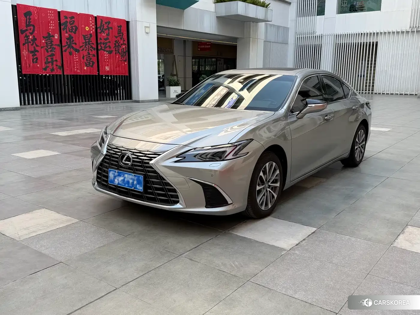 Lexus ES id 4629509 из Китая 8