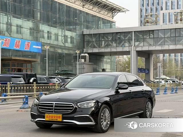 Mercedes-Benz E-class id 4259647 из Китая 19
