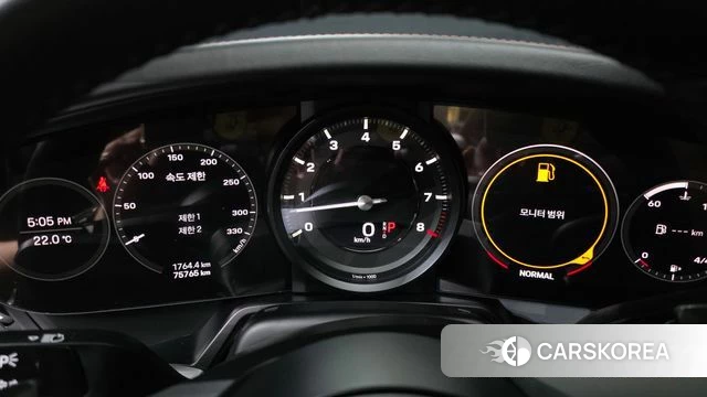 Porsche 911(992) id 4317619 из Кореи 28
