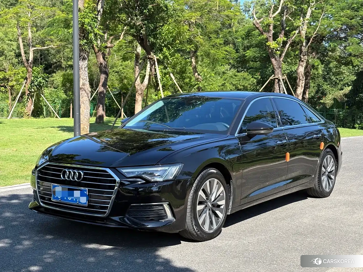 Audi A6L id 4669412 из Китая 8