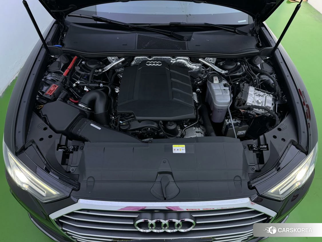 Audi A6L id 4453024 из Китая 32