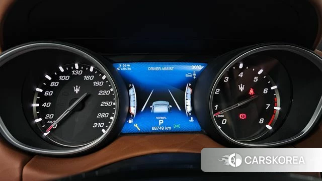 Maserati Levante id 4642126 из Кореи 18
