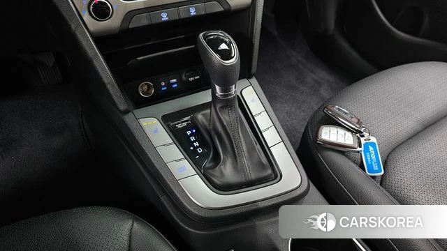 Hyundai Avante AD id 4536641 из Кореи 29