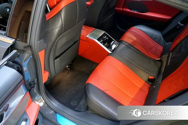 BMW 8 series id 4261424 из Китая 22