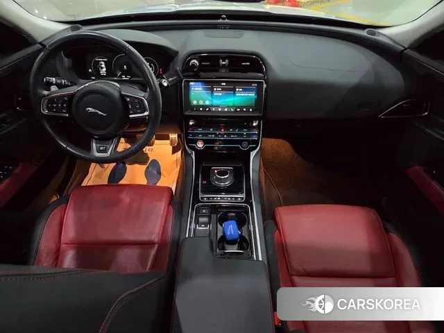 Jaguar XE id 3259114 из Кореи 18