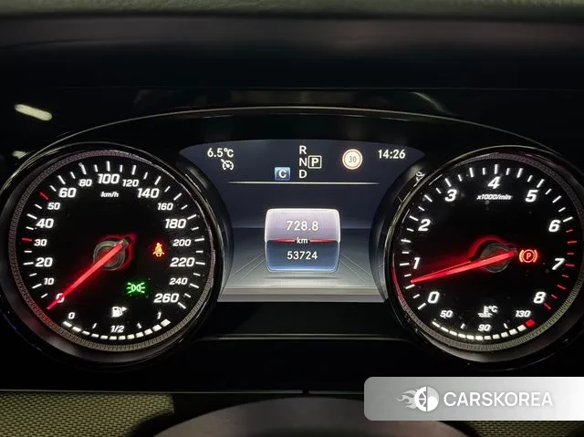 Mercedes-Benz E-Class W213 id 3703487 из Кореи 18