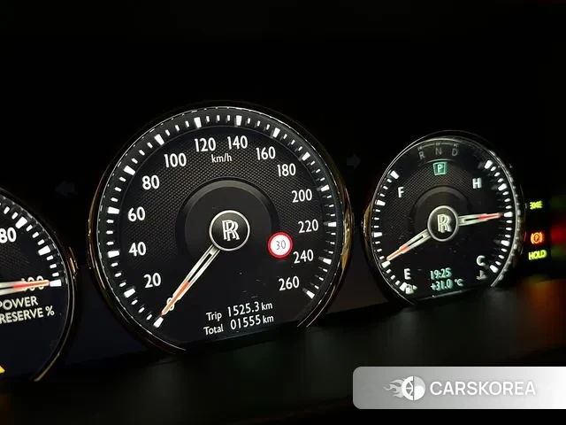 Rolls-Royce Cullinan id 3011312 из Кореи 18